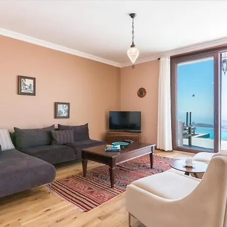 Margaz Sleeps 8 With Pool Air Con And Wifi *